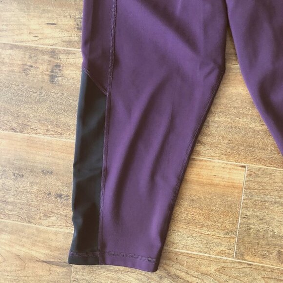 adidas Techfit Medium Compression Capris - Picture 6 of 7